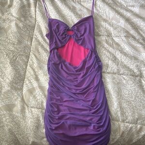 Dress. Size large. Never worn. Purple with pink inside.